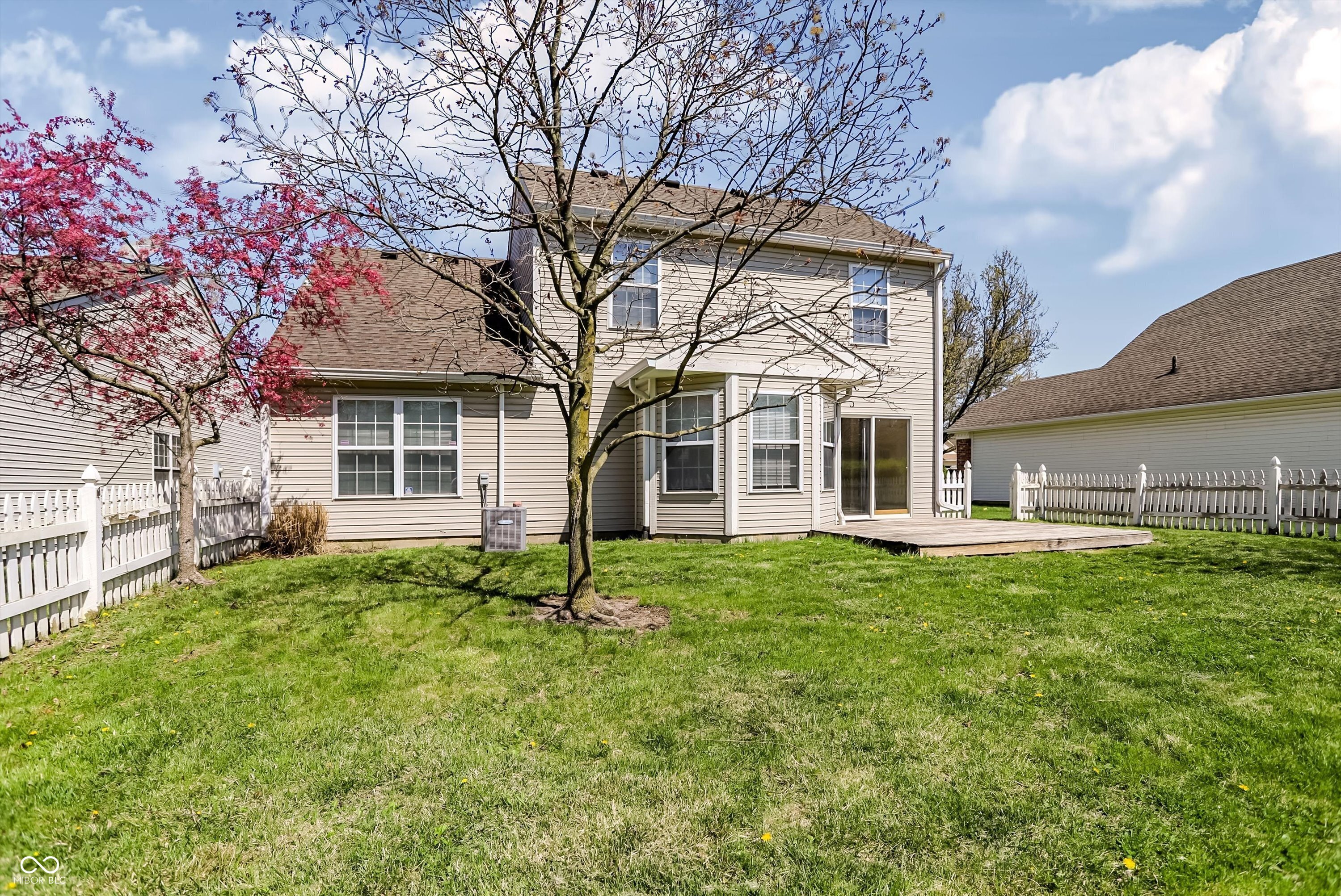 9240 Crossing Drive Fishers, IN 46037 - Photo 51 of 52