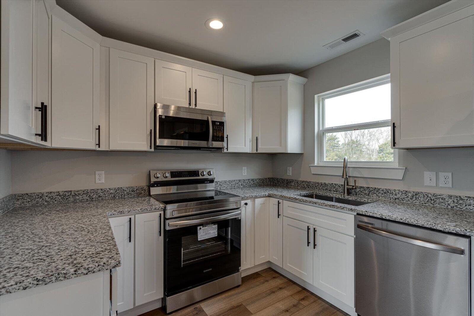 104 Co Road, Unit 155 Athens, TN 37303 - Photo 10 of 24 10-104 County Rd 155-10