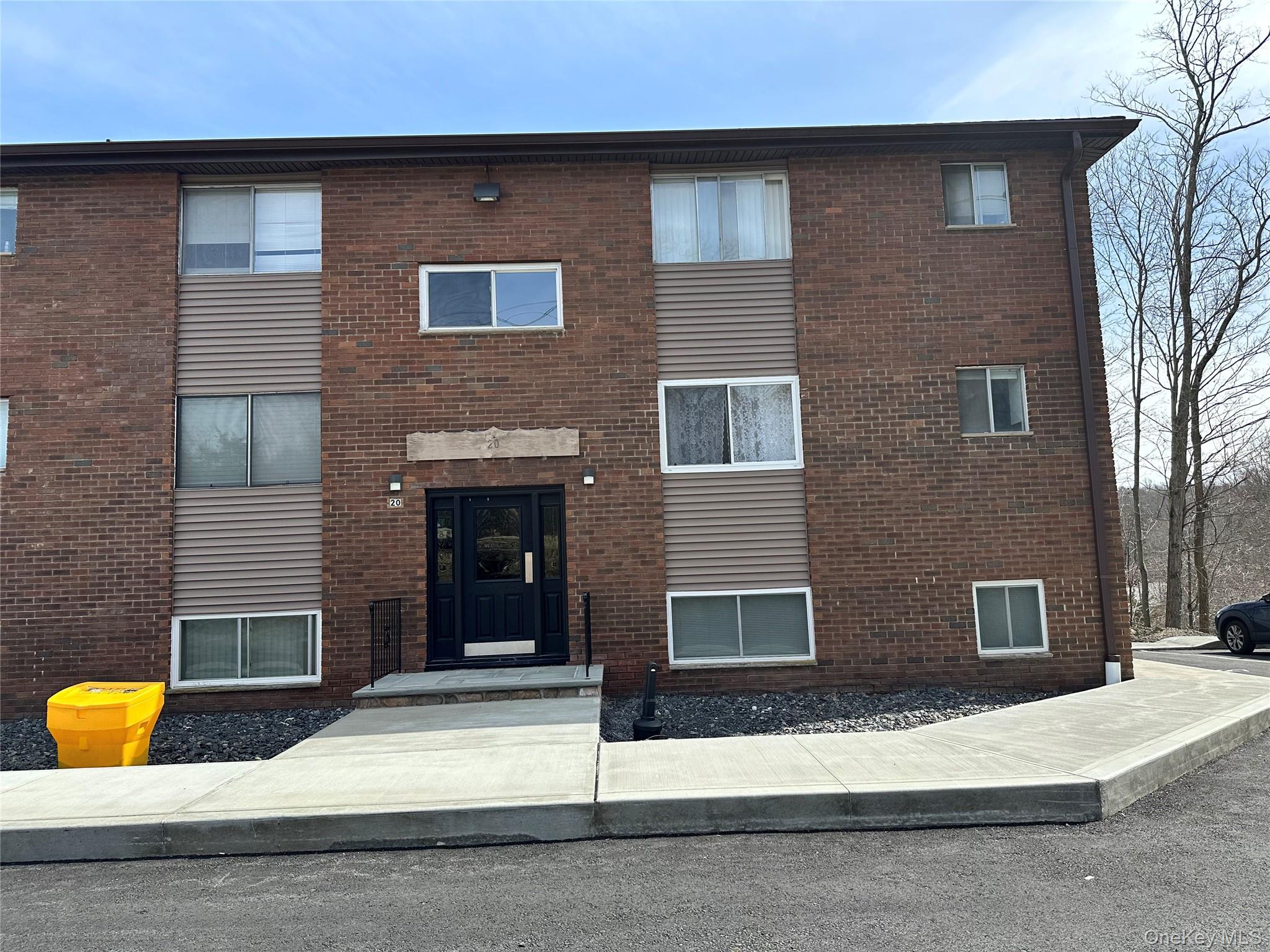 20 Peddler Hill Road, Unit 2002 Monroe, NY 10950 - Photo 1 of 24