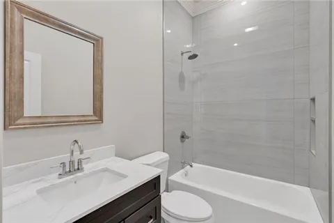 $315,000 | 4611 Charlmark Drive, New Orleans, LA 70127