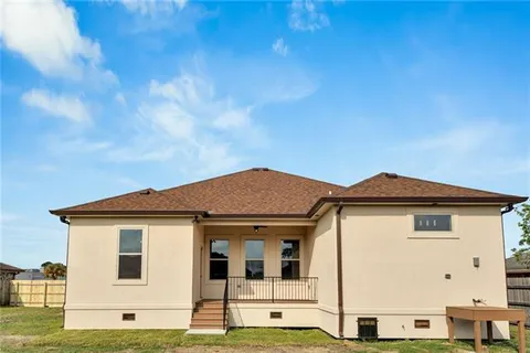 $315,000 | 4611 Charlmark Drive, New Orleans, LA 70127
