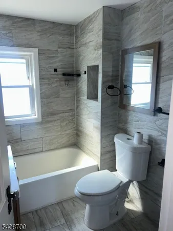 $3,200 | 309 McCandless Street, Linden, NJ 07036