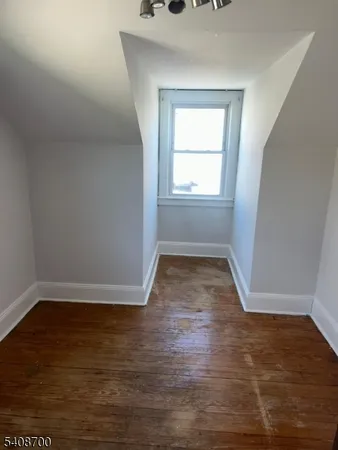 $3,200 | 309 McCandless Street, Linden, NJ 07036