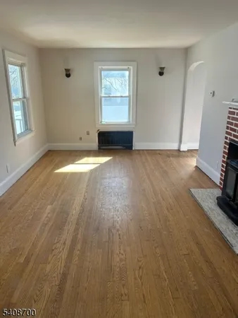 $3,200 | 309 McCandless Street, Linden, NJ 07036