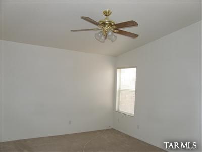 9460 East Bench Mark Loop Tucson, AZ 85747 - Photo 5 of 10