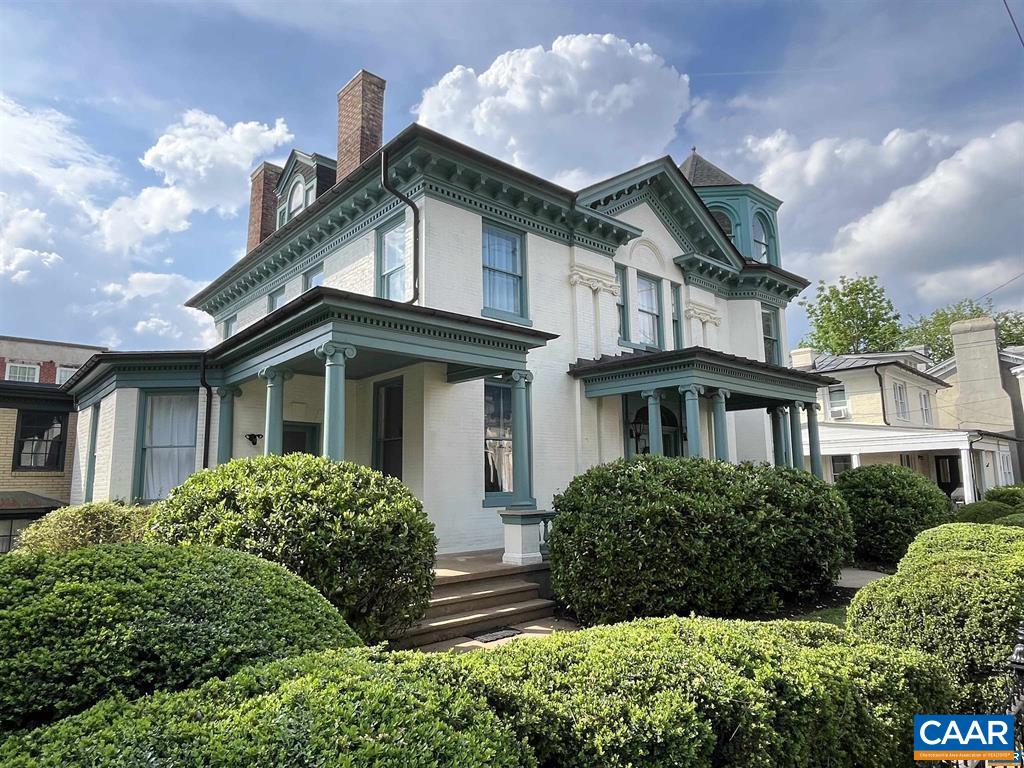 409 Park Street Charlottesville, VA 22902 - Photo 2 of 58