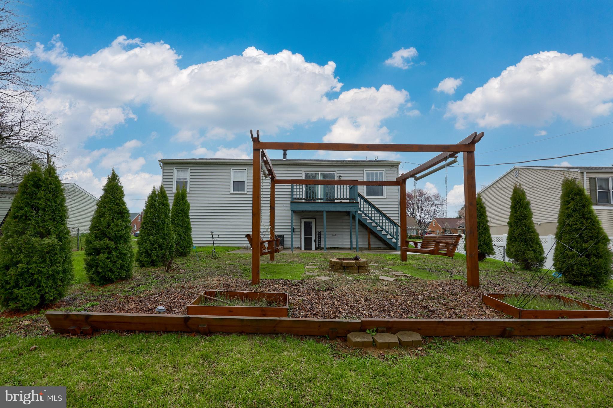 321 Edgewood Road York, PA 17402 - Photo 38 of 39 Gallery Image 38