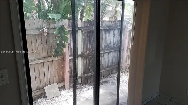 $1,825 | 7867 Tam Oshanter Boulevard, North Lauderdale, FL 33068