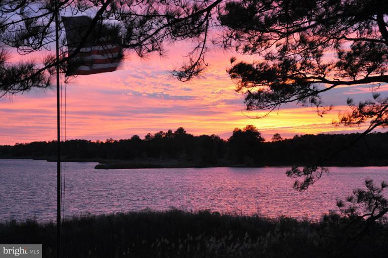 1609 Perseus Road Cambridge, MD 21613 - Photo 1 of 22 Sunset
