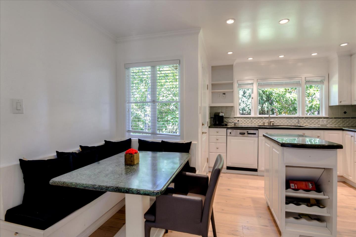 415 Bucknell Drive San Mateo, CA 94402 - Photo 11 of 31