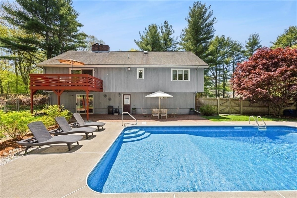 28 Shagbark Road Easton, MA 02375 - Photo 3 of 41 Gallery Image 3