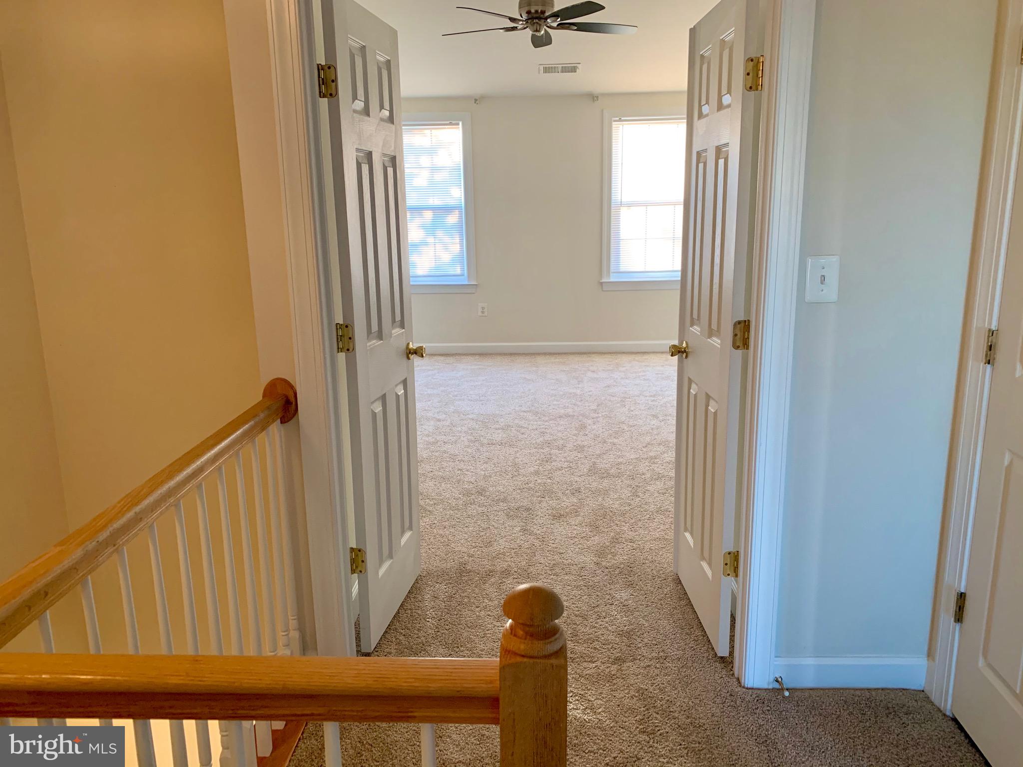 9197 Furey Road Lorton, VA 22079 - Photo 28 of 61 Upper level entrance to Master Bedroom
