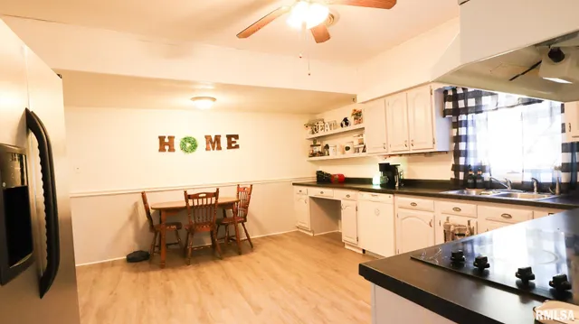 $155,000 | 806 East Boulevard Street, Marion, IL 62959