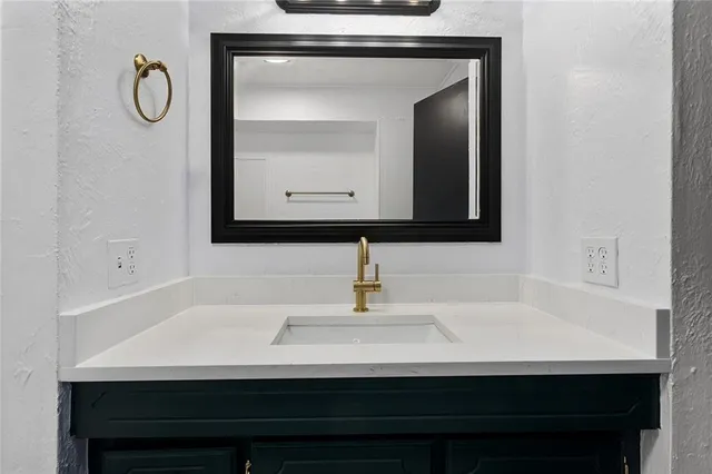 $239,950 | 1005 Northeast 62nd Street, Gladstone, MO 64118