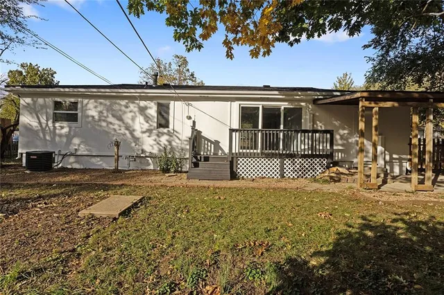 $244,950 | 1005 Northeast 62nd Street, Gladstone, MO 64118