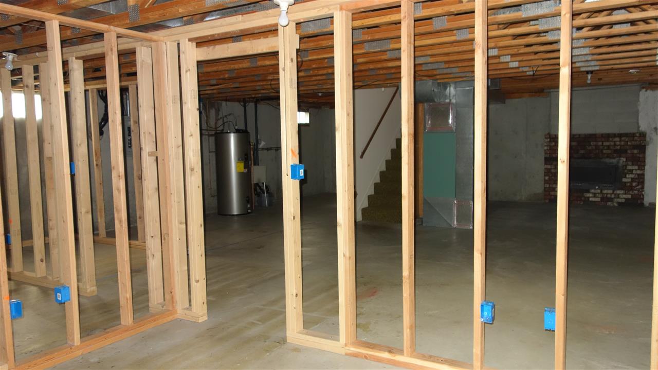 1220 North Rees Road Spokane Valley, WA 99216 - Photo 13 of 20 Gallery Image 13