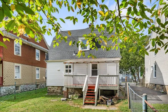 $329,000 | 28 Spring Street, Middletown, NY 10940