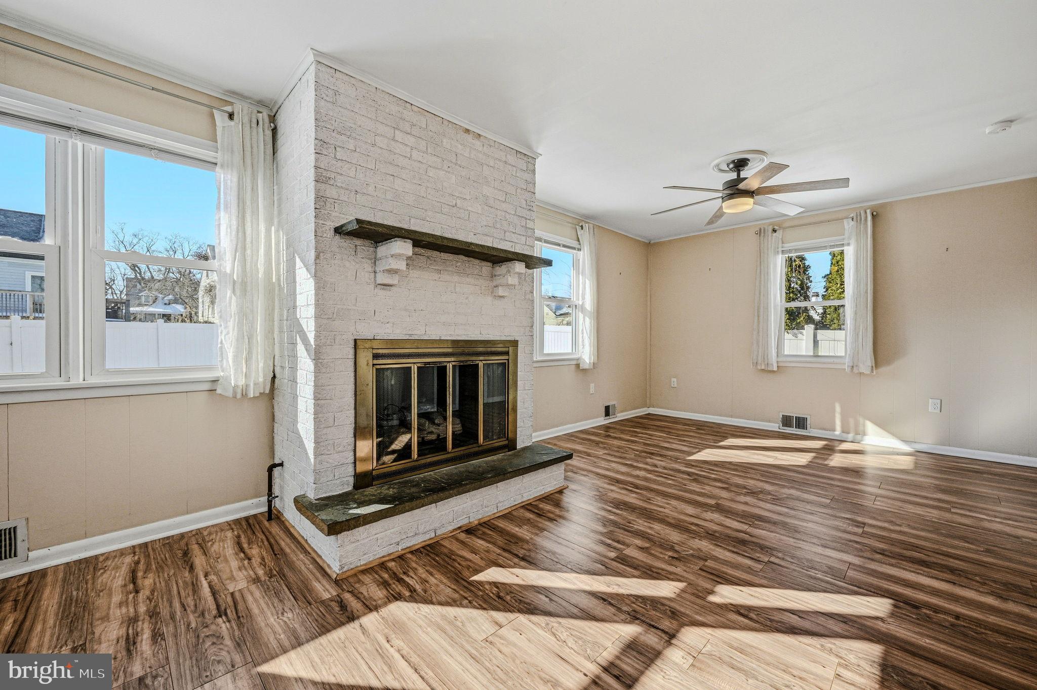 9 Alvil Road Wilmington, DE 19805 - Photo 13 of 45 Lovely LPV Flooring and lots of natural light!