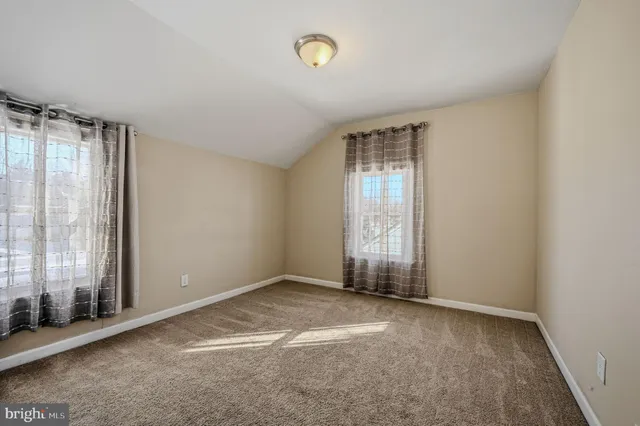 $330,000 | 9 Alvil Road, Wilmington, DE 19805