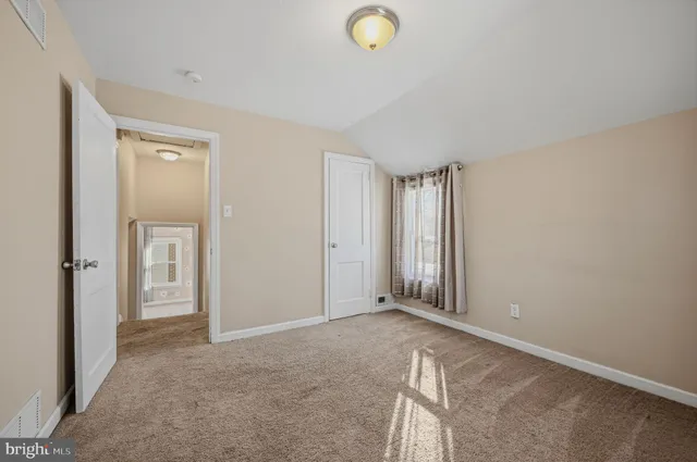 $330,000 | 9 Alvil Road, Wilmington, DE 19805