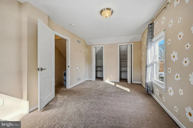 $330,000 | 9 Alvil Road, Wilmington, DE 19805