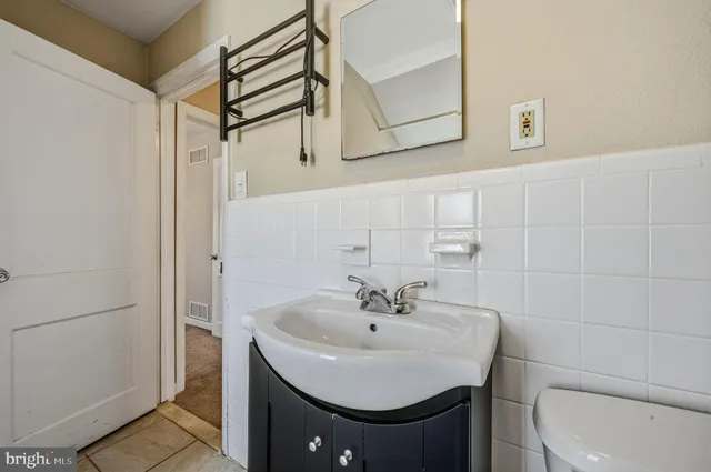 $330,000 | 9 Alvil Road, Wilmington, DE 19805