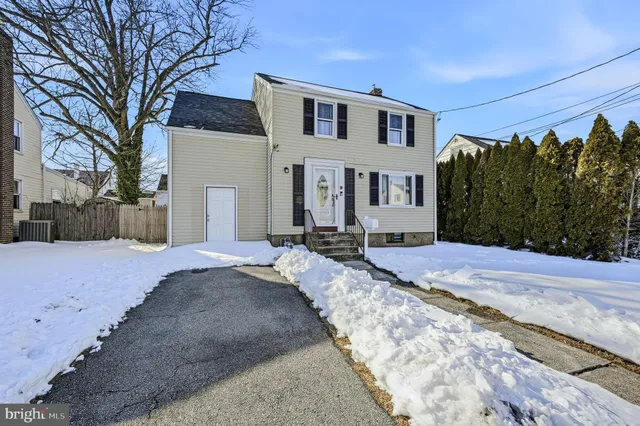 $330,000 | 9 Alvil Road, Wilmington, DE 19805