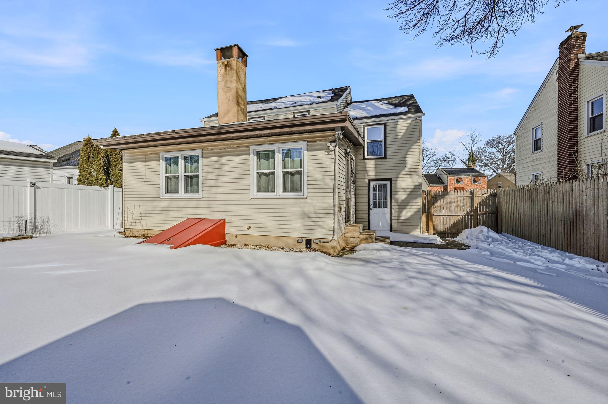 9 Alvil Road Wilmington, DE 19805 - Photo 41 of 45 Charming home with winter wonderland backdrop.
