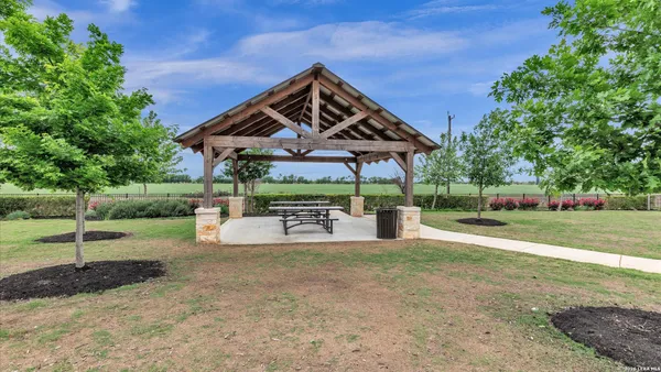 $1,600 | 7730 Fox Crossing, San Antonio, TX 78252