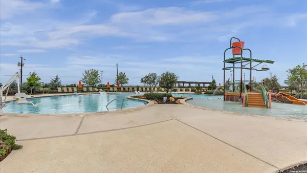 $1,600 | 7730 Fox Crossing, San Antonio, TX 78252