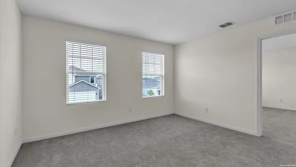 $1,600 | 7730 Fox Crossing, San Antonio, TX 78252