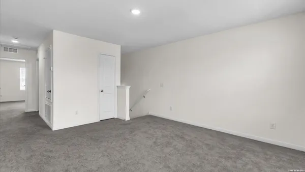 $1,600 | 7730 Fox Crossing, San Antonio, TX 78252