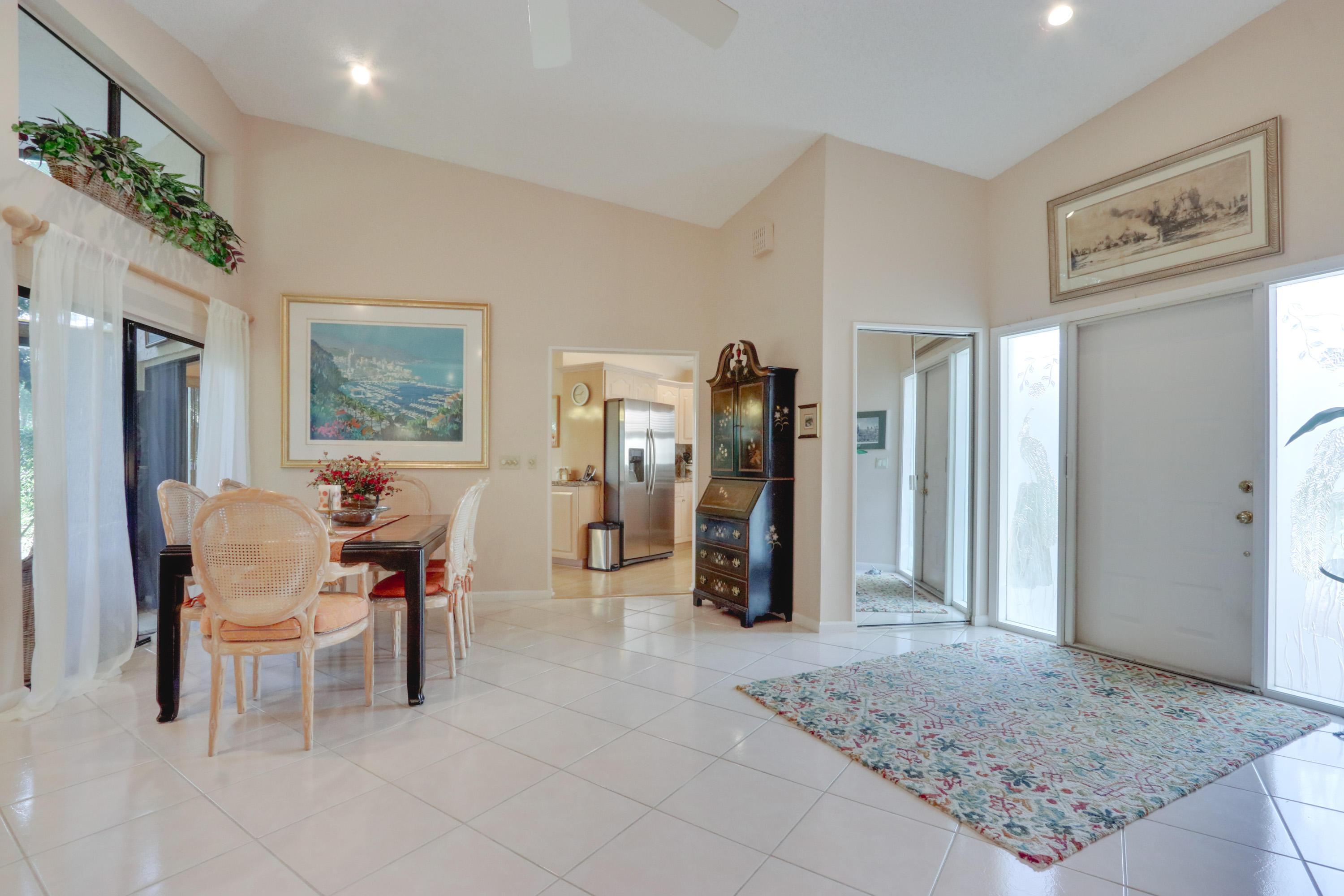 23363 Water Circle Boca Raton, FL 33486 - Photo 4 of 43 Foyer with Vaulted Ceilings