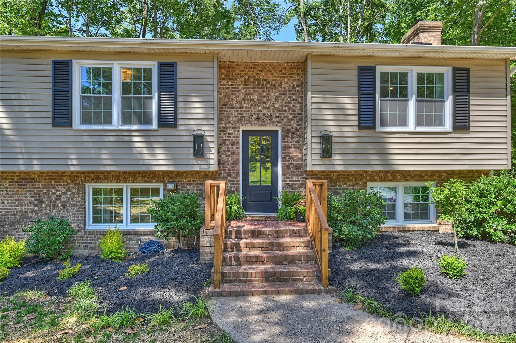 7420 Castlebar Road Charlotte, NC 28270 - Photo 2 of 35