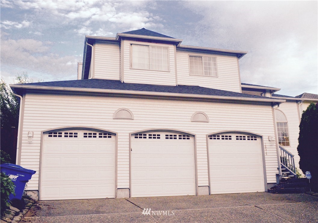 18618 106th Place Southeast Renton, WA 98055 - Photo 1 of 23