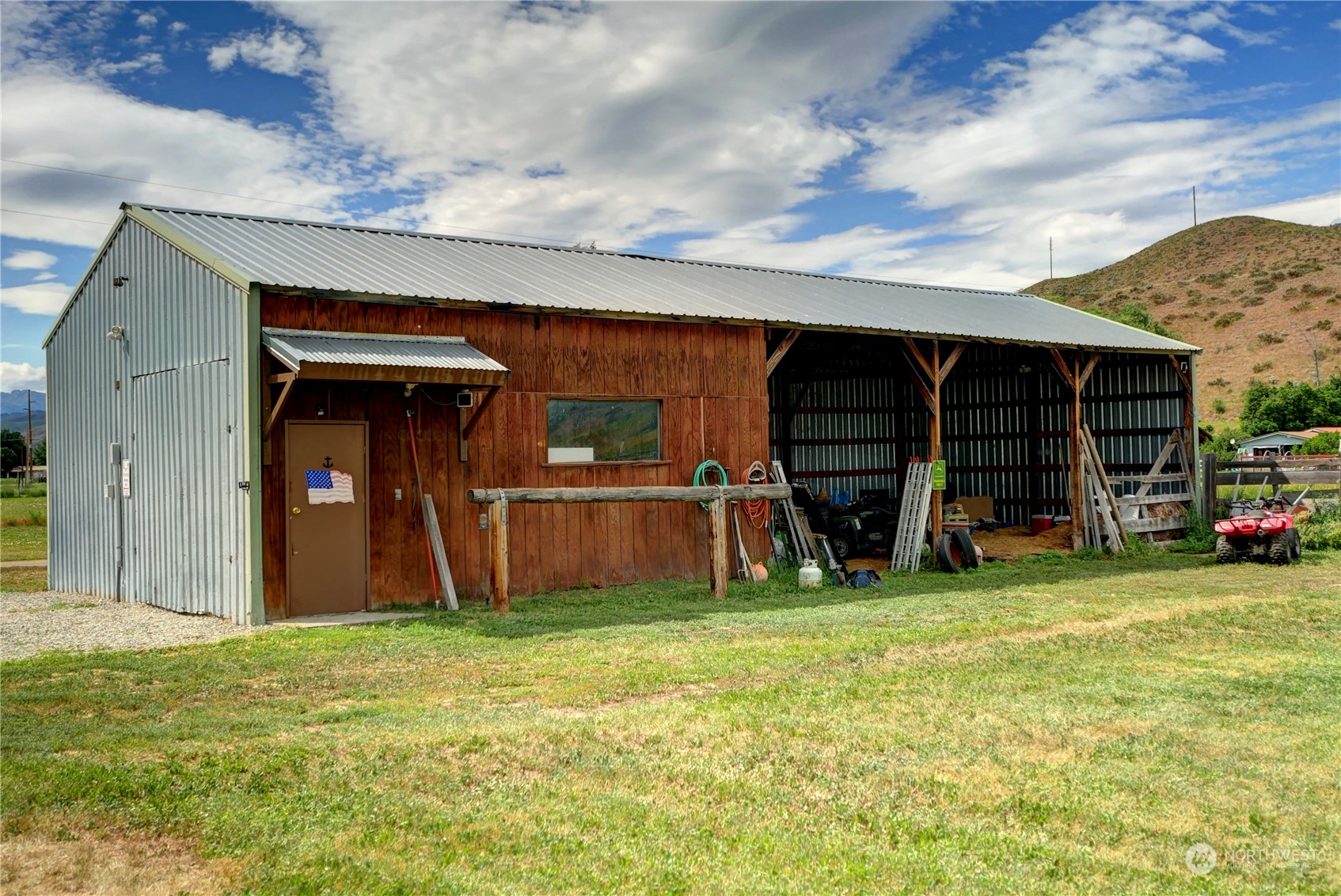 20325A State Rte 20, Unit A Twisp, WA 98856 - Photo 23 of 34 a view of a car garage of the house
