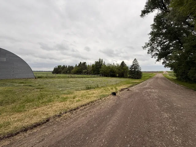 $450,000 | 78994 160th Street, Sacred Heart, MN 56285