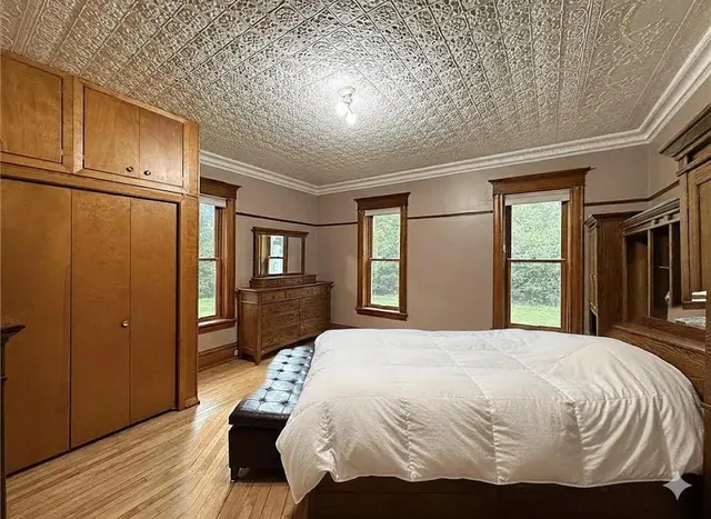 $450,000 | 78994 160th Street, Sacred Heart, MN 56285