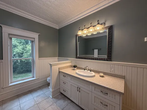 $450,000 | 78994 160th Street, Sacred Heart, MN 56285