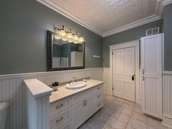 $450,000 | 78994 160th Street, Sacred Heart, MN 56285