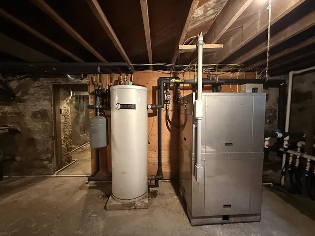 $450,000 | 78994 160th Street, Sacred Heart, MN 56285