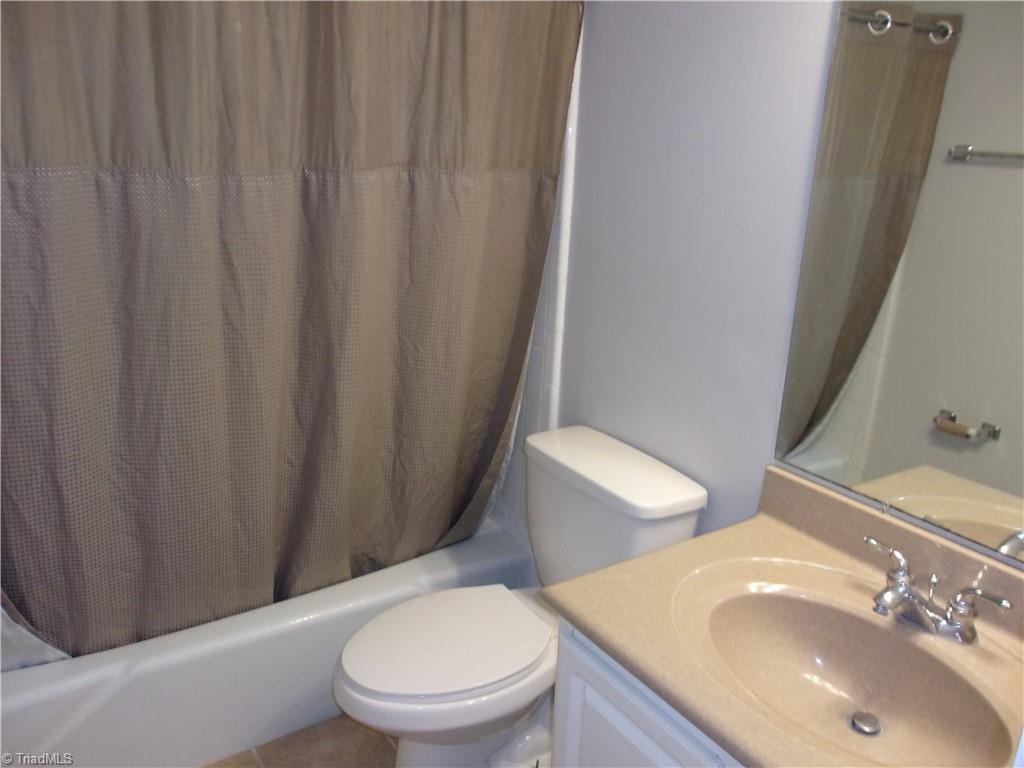 1714 North Hamilton Street, Unit H High Point, NC 27262 - Photo 13 of 29 Gallery Image 13