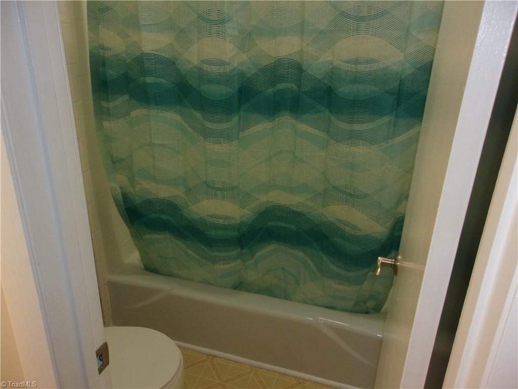 1714 North Hamilton Street, Unit H High Point, NC 27262 - Photo 19 of 29 Gallery Image 19
