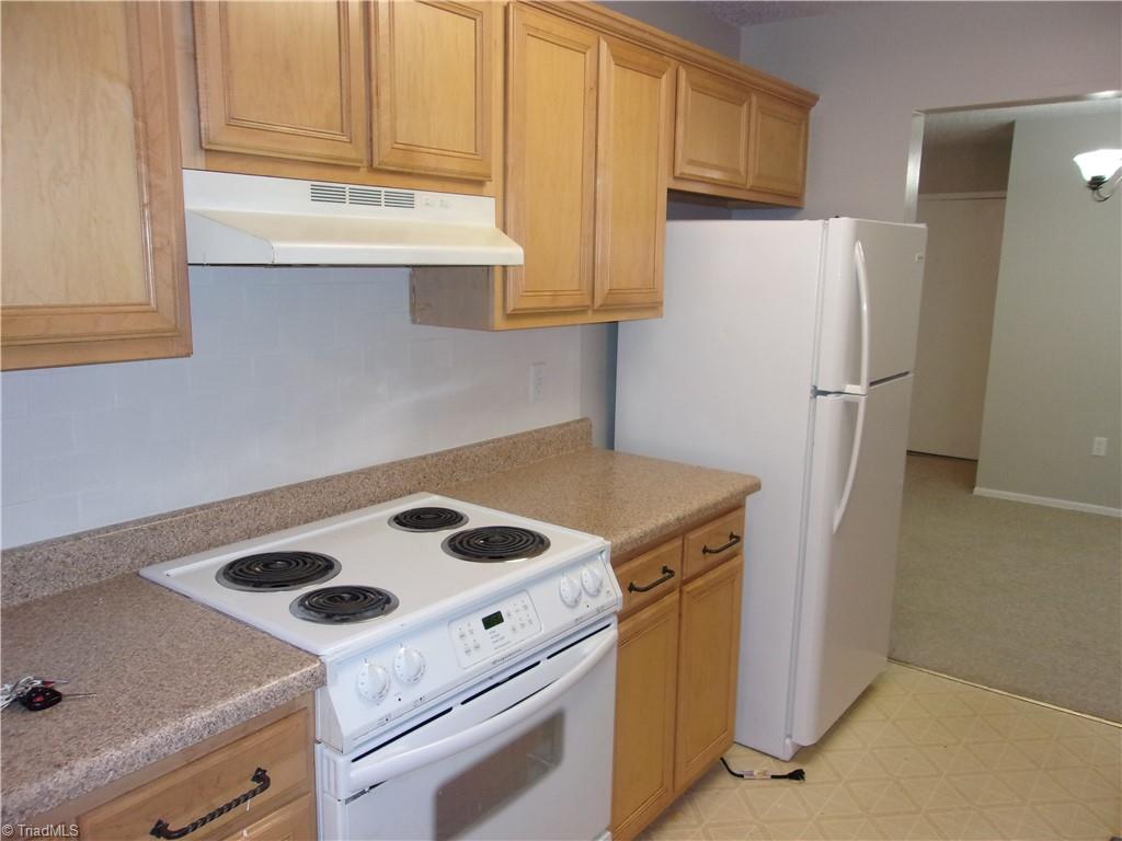 1714 North Hamilton Street, Unit H High Point, NC 27262 - Photo 7 of 29 Gallery Image 7