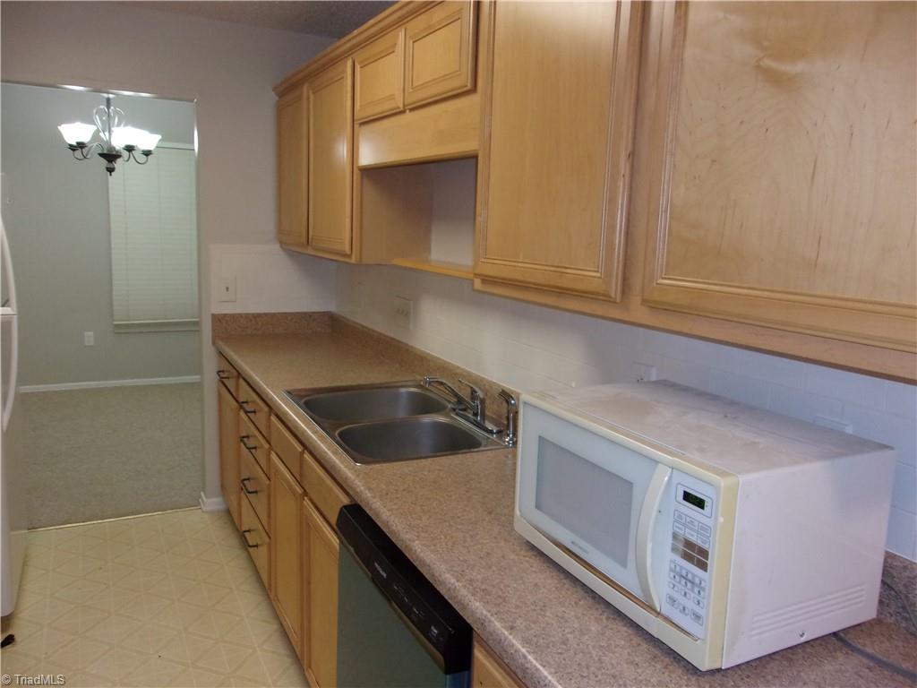 1714 North Hamilton Street, Unit H High Point, NC 27262 - Photo 8 of 29 Gallery Image 8