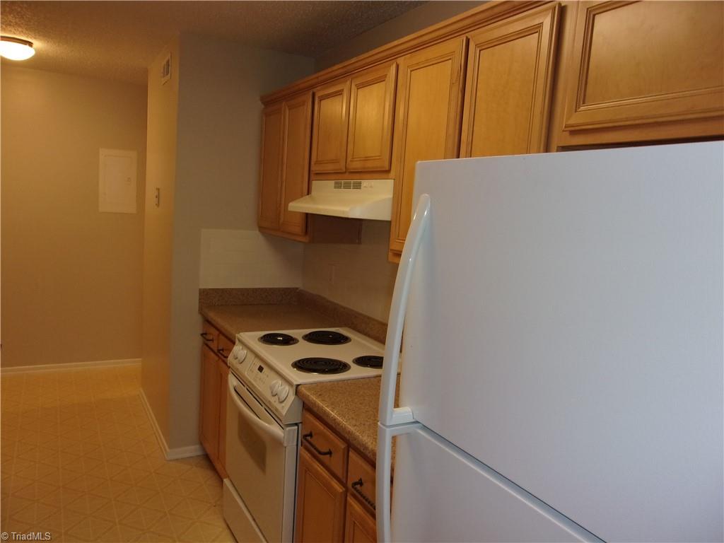 1714 North Hamilton Street, Unit H High Point, NC 27262 - Photo 10 of 29 Gallery Image 10
