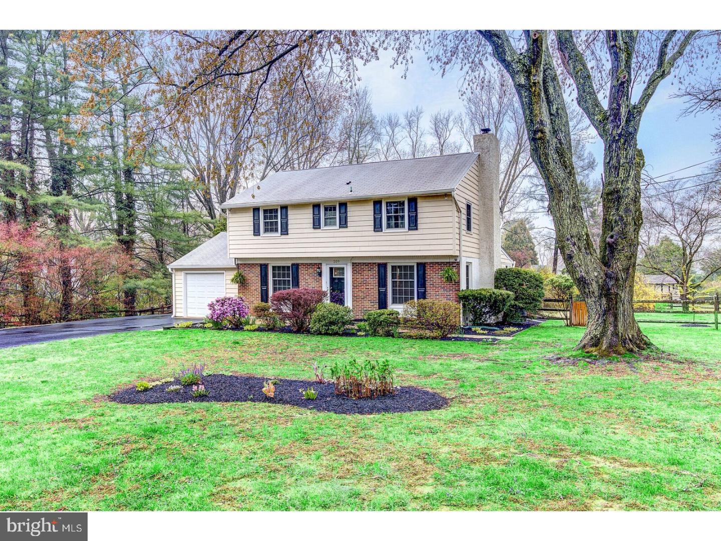 209 Maplewood Road West Chester, PA 19382 - Photo 1 of 25 Exterior Front