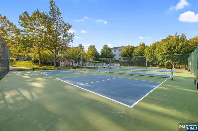 $445,000 | 7 Ridgeview Lane, Mount Arlington, NJ 07856