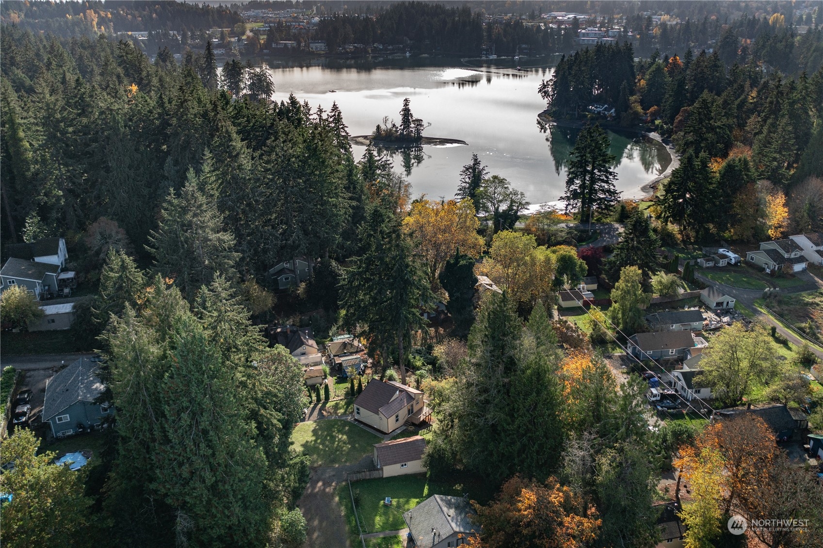 4308 Kelly Road Bremerton, WA 98312 - Photo 23 of 26 Gallery Image 23
