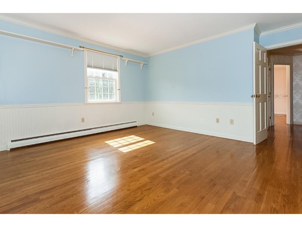 117 Tidewater Farm Road Stratham, NH 03885 - Photo 14 of 27